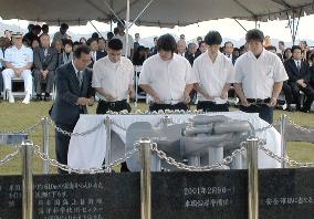 Monument unveiled for 9 Japanese lost in sub collision
